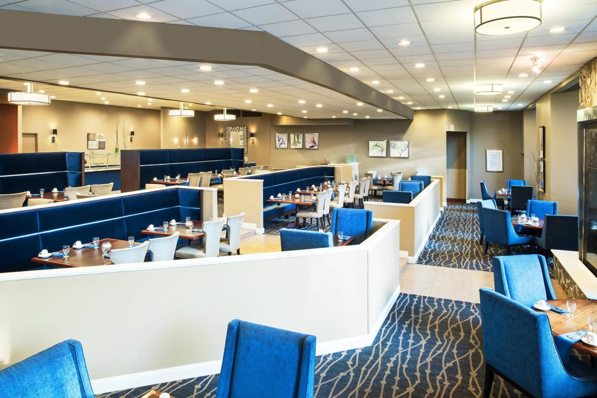 Sheraton Charlotte Airport Exterior photo