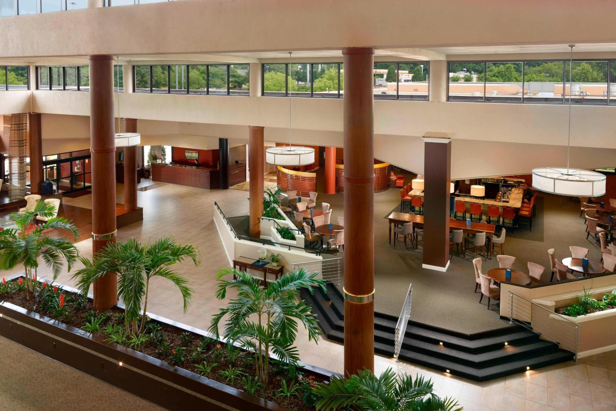 Sheraton Charlotte Airport Exterior photo